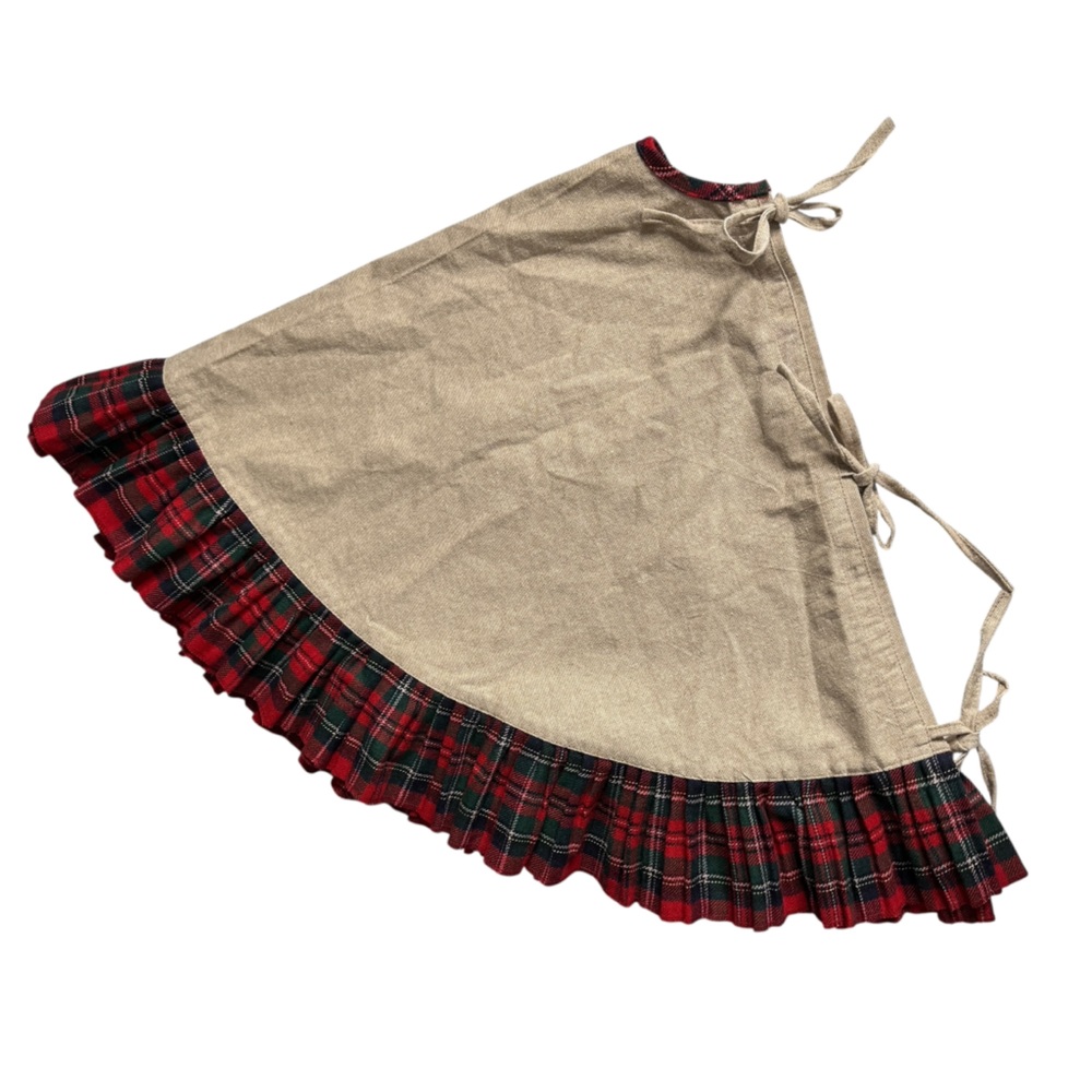 Cupcakes and Cashmere Tartan Plaid 50" Ruffle Tree Skirt Christmas Holiday